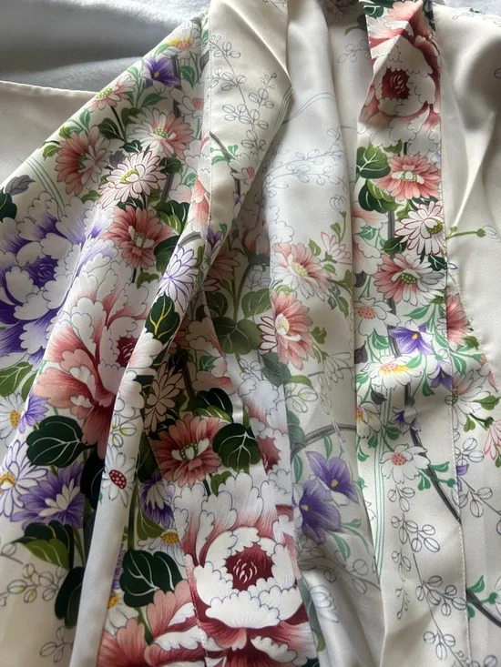 Floral Satin Robe in Ivory with Pink & Purple Blooms - Picture 7 of 8